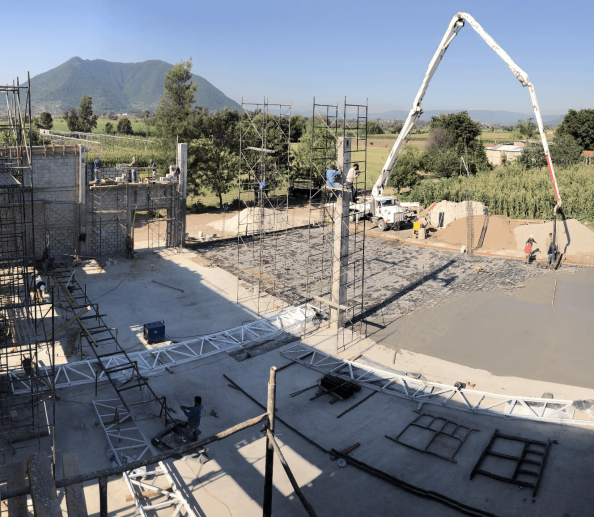 En construcción - Bodega Exsotec GDL